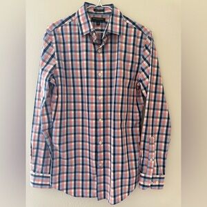 Banana Republic Camden Fit Non Iron Checkered Button-Down Shirt